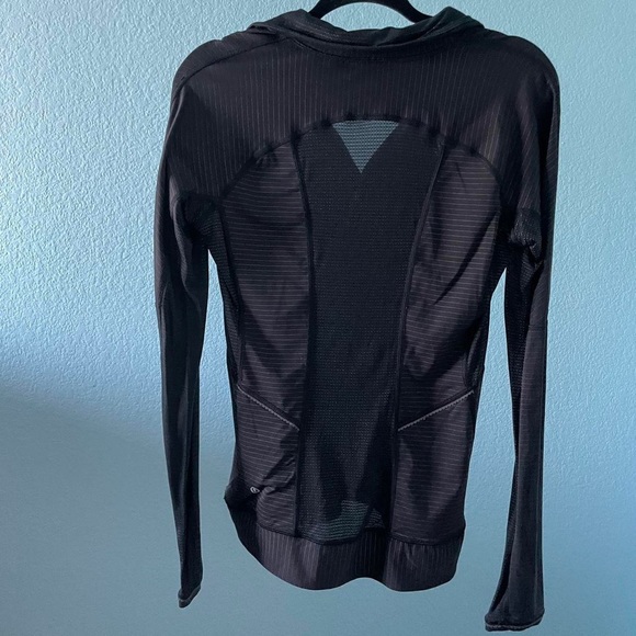 Lululemon Black Quarter Zip Jacket - Picture 6 of 6